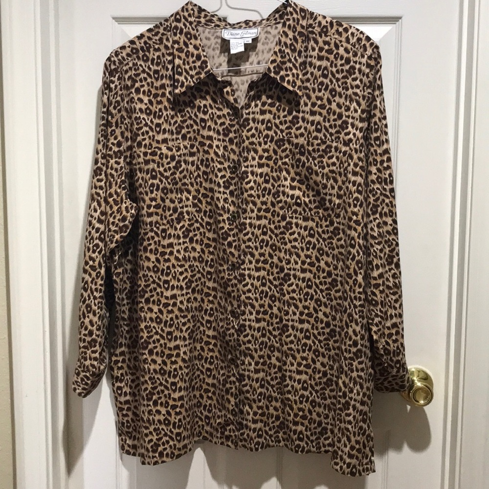 Women’s 2X Cheetah Button Down
